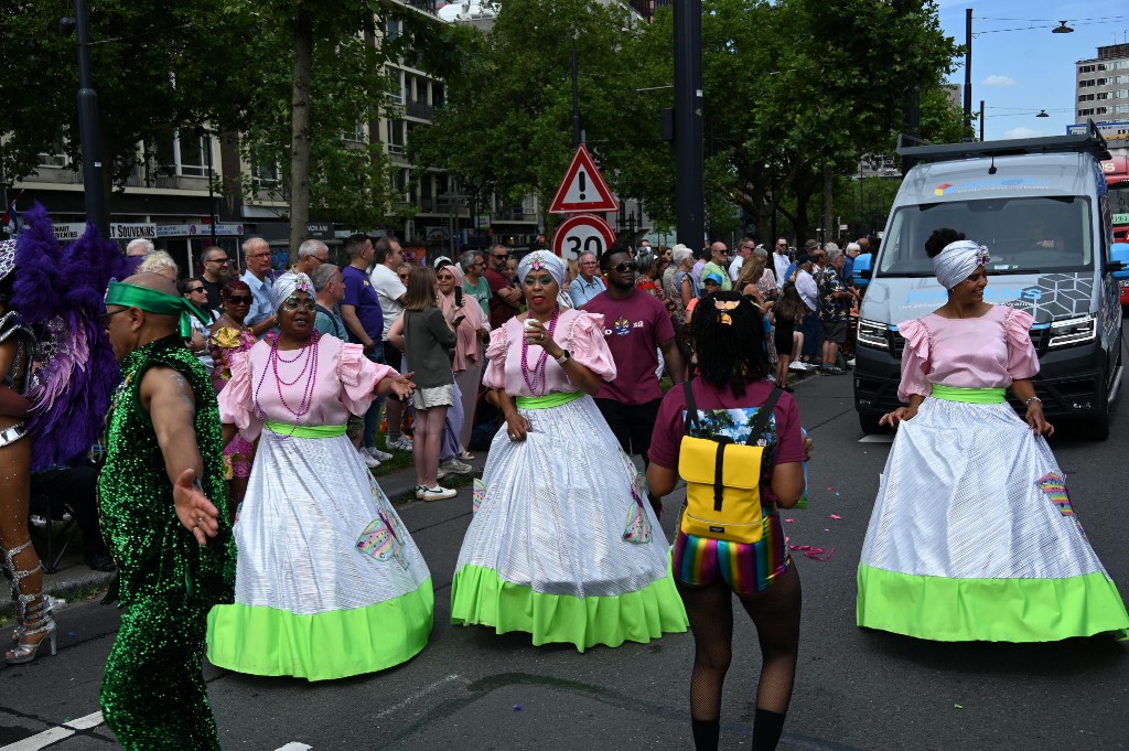 ../Images/Zomercarnaval 2024 245.jpg